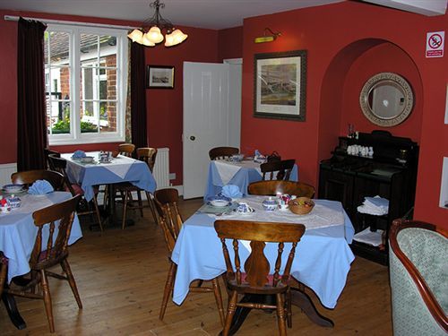 Frasers Battlesbridge Exterior photo